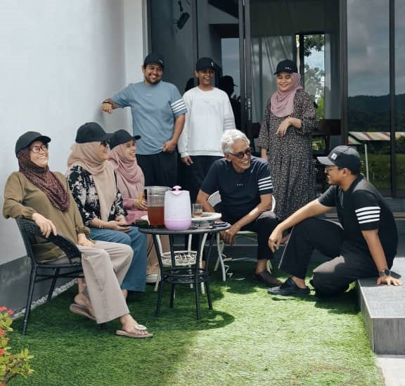 𝙾𝚞𝚛 𝚖𝚒𝚜𝚜𝚒𝚘𝚗