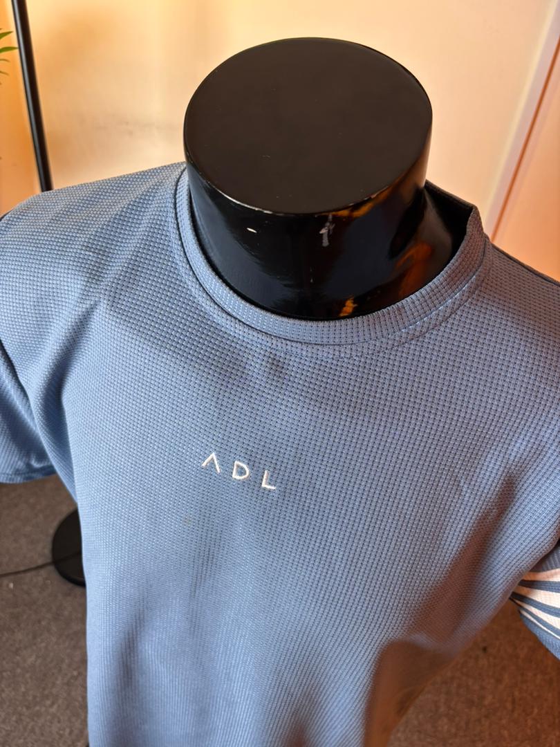 𝙷𝚊𝚣𝚎 𝙱𝚕𝚞𝚎 𝚆𝚘𝚟𝚎𝚗 𝙴𝚖𝚋𝚛𝚘𝚒𝚍𝚎𝚛𝚢 𝙲𝚊𝚜𝚞𝚊𝚕 𝚃𝚎𝚎