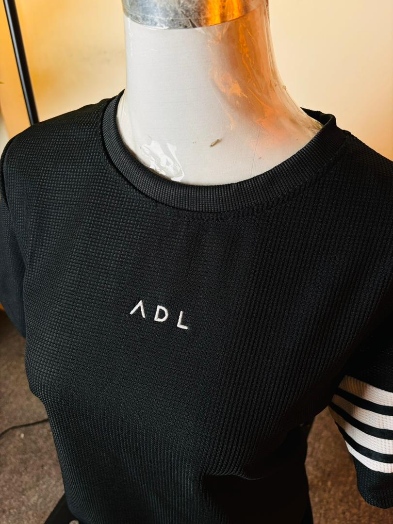 𝙱𝚕𝚊𝚌𝚔 𝚆𝚘𝚟𝚎𝚗 𝙴𝚖𝚋𝚛𝚘𝚒𝚍𝚎𝚛𝚢 𝙲𝚊𝚜𝚞𝚊𝚕 𝚃𝚎𝚎