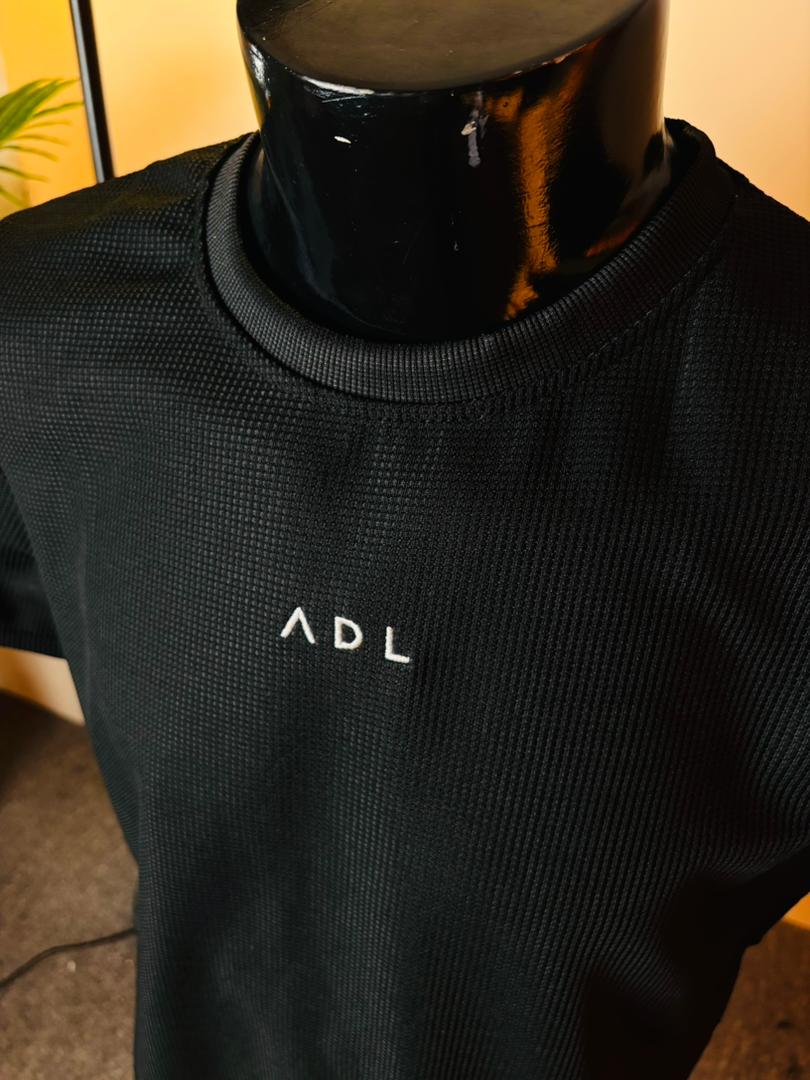 𝙱𝚕𝚊𝚌𝚔 𝚆𝚘𝚟𝚎𝚗 𝙴𝚖𝚋𝚛𝚘𝚒𝚍𝚎𝚛𝚢 𝙲𝚊𝚜𝚞𝚊𝚕 𝚃𝚎𝚎